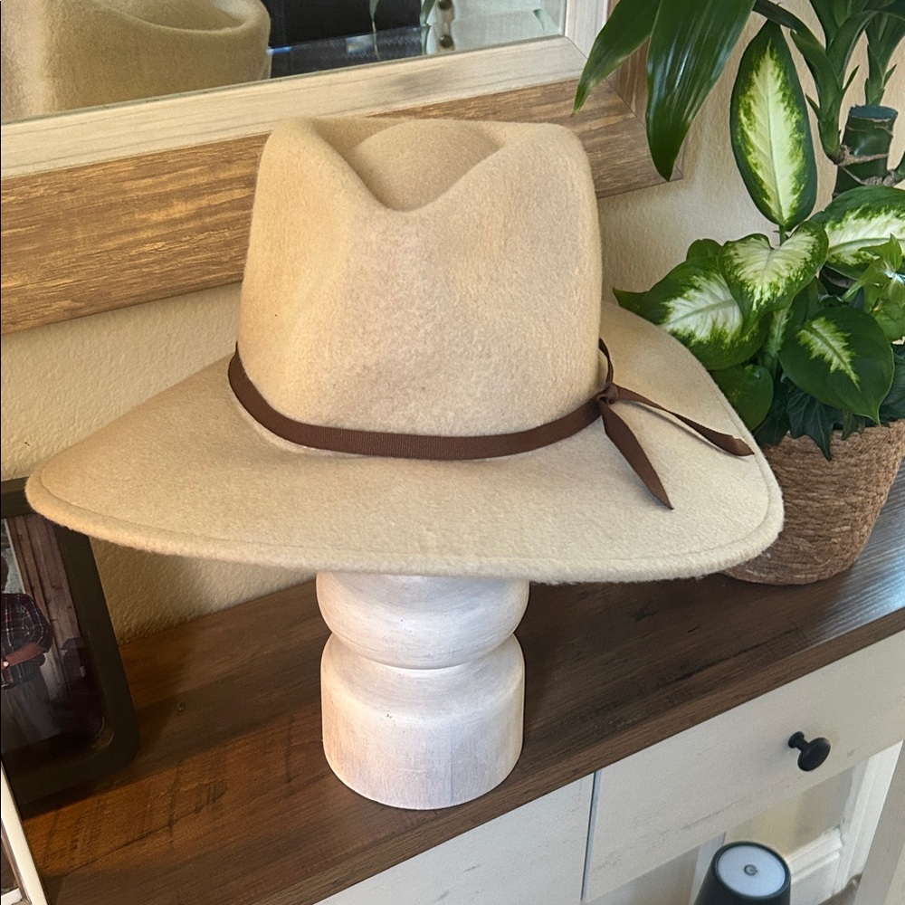 Brixton Light Khaki Wool Felt Hat with Dark Brown Band